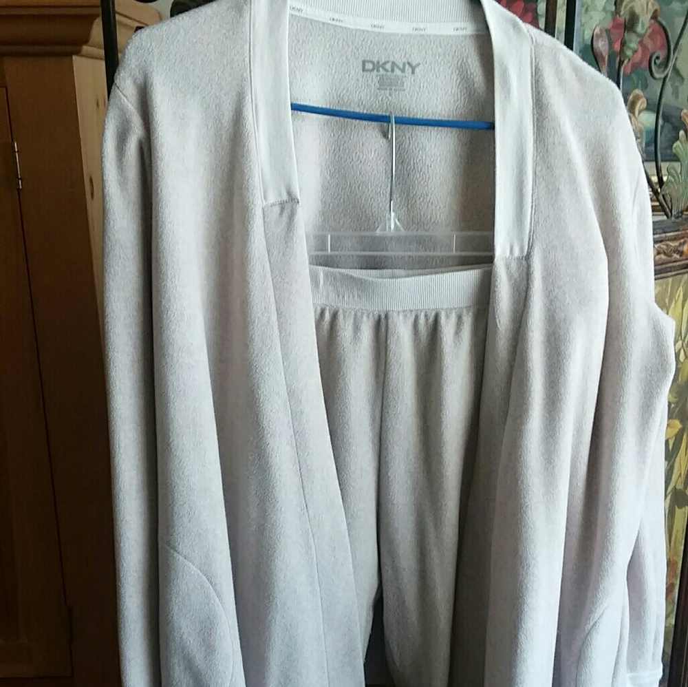 DKNY casual cardigan & pants